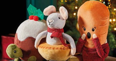 Families can get a personalised video message from Aldi's Kevin the Carrot this Christmas