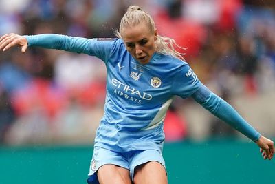 Alex Greenwood focused on Manchester City not World Cup