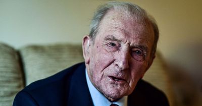 'The nation has lost a true hero' - last surviving member of RAF's 'Dambusters' air raid dies aged 101