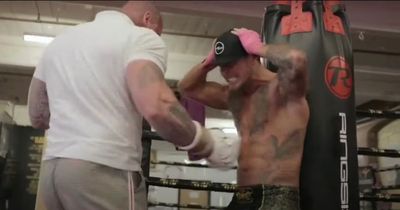 Martyn Ford lands heavy body shots on Tom Zanetti ahead of boxing debut