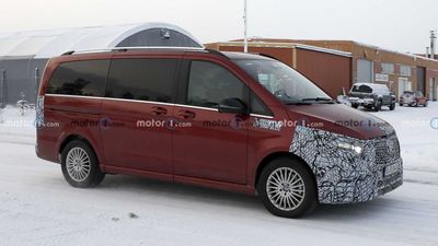 2023 Mercedes EQV Facelift Spied Hiding Redesigned Front Fascia