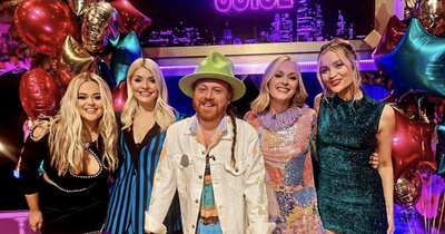 Holly Willoughby falls down stairs in final Celebrity Juice as panel watch on in horror