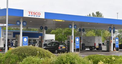 Drivers who use Tesco petrol pumps told to 'wake up' over £120 change