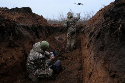 Russia and Ukraine enter grim winter campaign as war losses mount