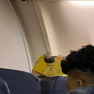 Passengers on flight spotted wearing anti-Semitic Burger King crown saying ‘Ye was right’