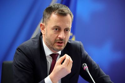 Slovak government faces parliamentary no confidence vote