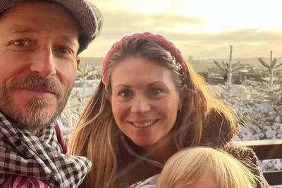 A Place in the Sun’s Jonnie Irwin shares sweet festive family snaps amid terminal cancer battle