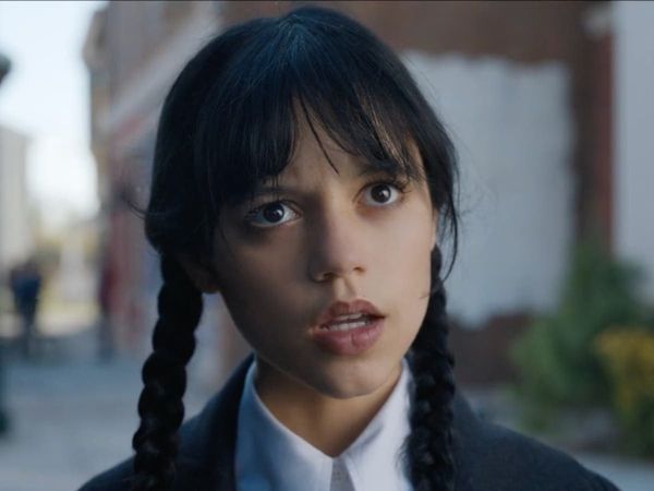 Jenna Ortega & Wednesday cast break character in Netflix blooper reel