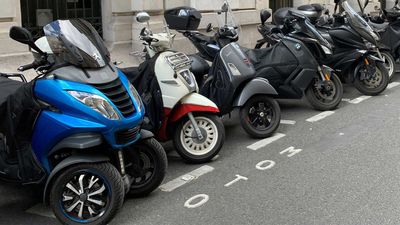 Paris Issues 200,000 Motorcycle And Scooter Parking Tickets In 3 Months