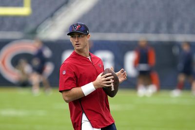 Texans QB Davis Mills reveals who supported him while on the bench for two weeks