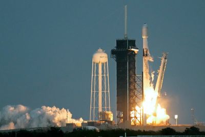 SpaceX gives rival's internet satellites ride to orbit