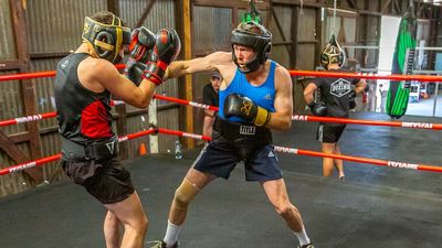 Boxing hobby, mental health outlet turns into amateur national title for former Broken Hill grazier