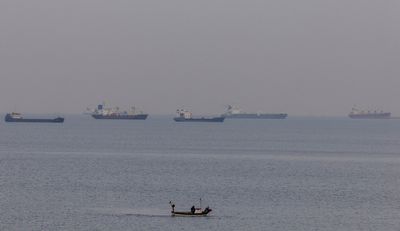 Turkey oil tanker logjam snarls Russia oil sanctions