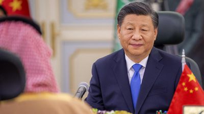 China's Xi strikes deals with Saudi royals during 'milestone' visit