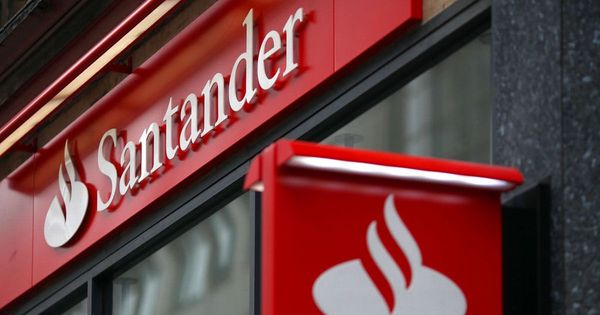 Santander UK fined £108m over anti-money laundering failings, Banco  Santander