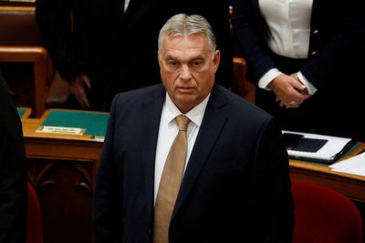EU locked in intensifying tug-of-war with Hungary over money