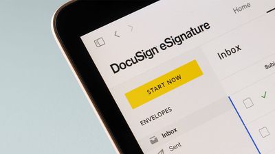 DocuSign CEO's Turnaround Vision Debated Amid Earnings Beat