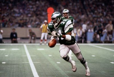 Friday Flashback: Eagles rush for 238 yards in 20-3 win over Giants in 1978