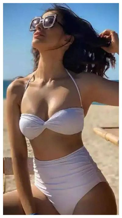 10 Pics Of Raai Laxmi Showing Her Fashion Side