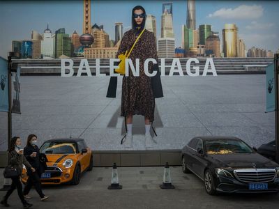 Balenciaga photographer ‘receives death threats’ over scandal, says child models were children of employees