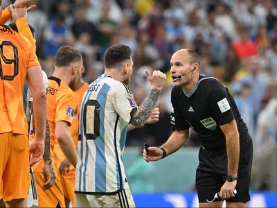 ‘He wanted them to score’: Emi Martinez slams ‘useless’ Netherlands vs Argentina referee