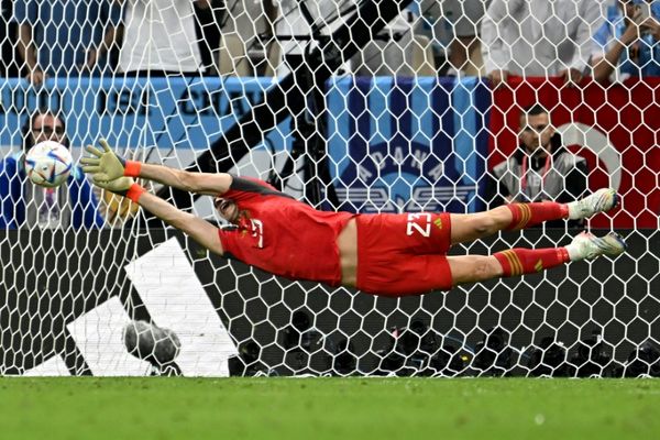 Goalkeeper Martinez saves Argentina from World Cup heartbreak – Channels  Television