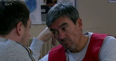 ITV Emmerdale's Jeff Hordley shares real reaction to Cain Dingle and Kyle twist