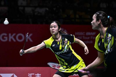 Aimsaard sisters cruise into BWF final