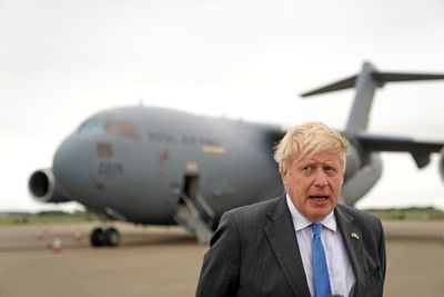 More support for Ukraine can help end war in 2023, says Boris Johnson