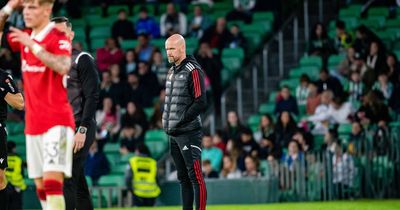 Erik ten Hag gets his message across to some Manchester United players