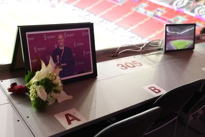 Grant Wahl: Fifa pay tribute to US soccer writer before World Cup game