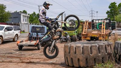 Watch: Two Enduro Pros Hit The Streets Of Indonesia