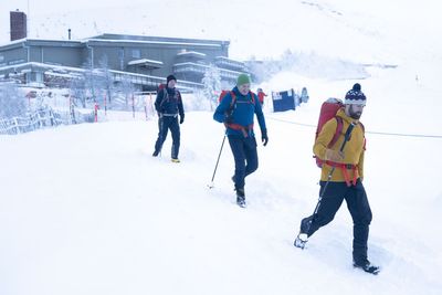 Snow and ice hit parts of UK as cold conditions set to continue for days