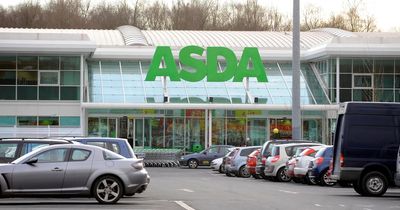 'Do not eat' warning issued by Asda for mince pies with fears of plastic