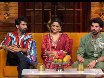 The Kapil Sharma Show: Kapil takes a sly dig at his previous co-stars who left the show, "There is no contract here, we would remove people from running show too"