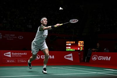 Axelsen and Yamaguchi win badminton World Tour Finals