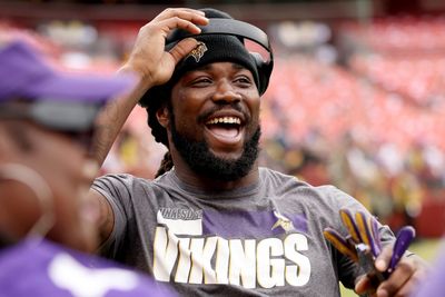 Dalvin Cook makes Lions DeShon Elliott look foolish on TD run