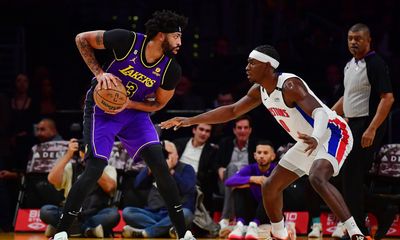 Lakers vs. Pistons: Lineups, injury reports and broadcast info for Sunday