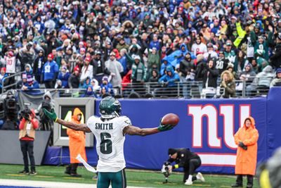 Giants humiliated in 48-22 loss to rival Eagles