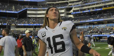 Watch: Trevor Lawrence waves goodbye to Titans fans in win