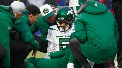 Jets QB Mike White Going to Hospital After Scary Hits vs. Bills