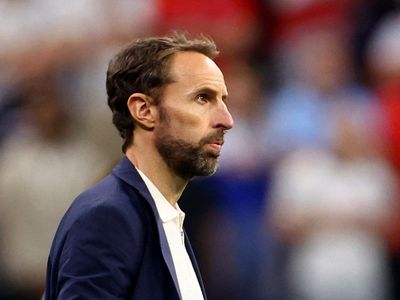 Gareth Southgate will not rush into decision over future as England boss
