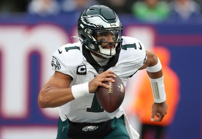 NFL-best Eagles grab playoff spot while Lions upset Vikings