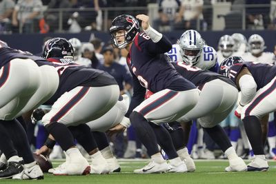 Coach Lovie Smith blames execution for Texans’ failure to score late touchdown against the Cowboys