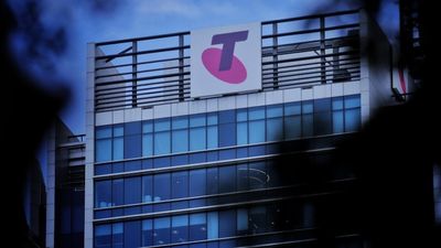 Telstra 'error' made customer data available on White Pages and directory assistance, executive Michael Ackland says