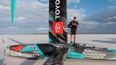 Team New Zealand sets new wind-powered land speed record on South Australia's Lake Gairdner