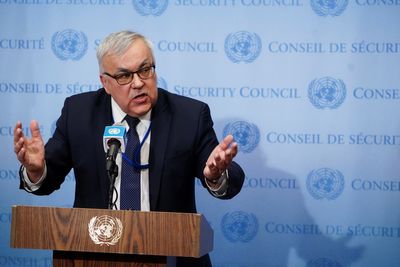Russia says U.S. not 'constructive' yet in talks - RIA