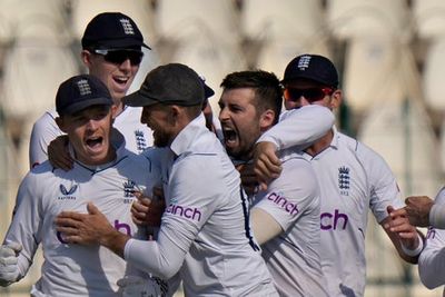 England close in on series-clinching Pakistan Test win after Mark Wood and Ollie Pope make key breakthroughs