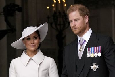 Politicians shouldn’t ‘wade in’ to Harry and Meghan titles row, says Keir Starmer
