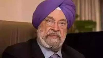 Govt focusing on rehabilitation of slum dwellers: Union Minister Hardeep Singh Puri
